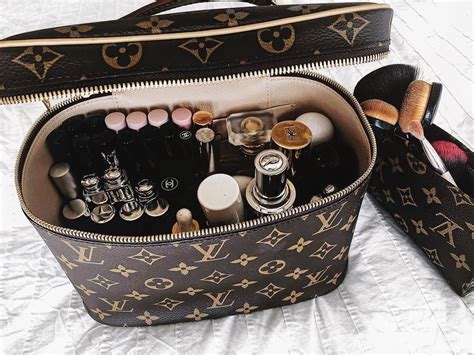 lv makeup bag set|louis vuitton makeup bag price.